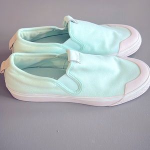 Adidas Nizza slip ons